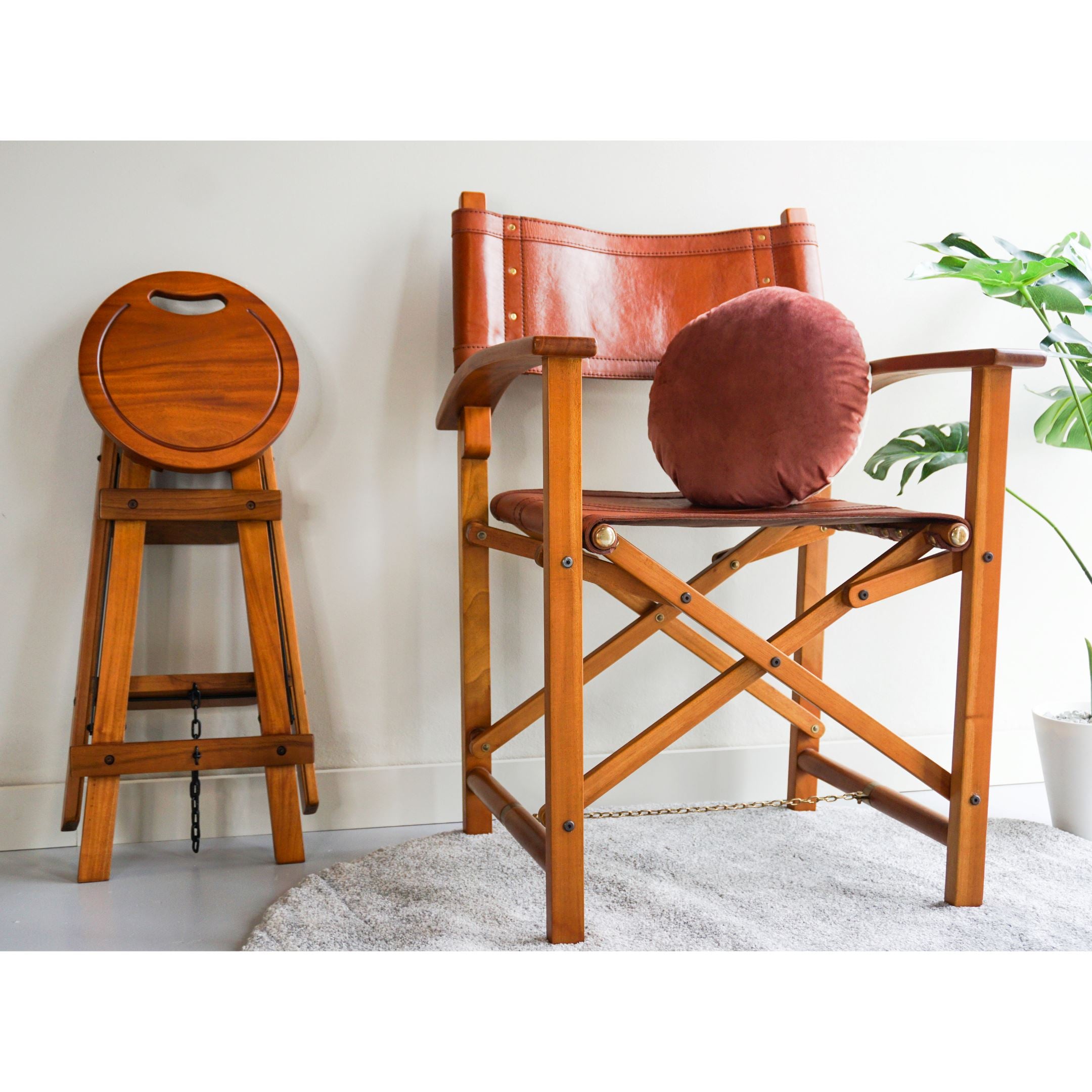 Bravo Step Ladder - Foldable Ladder - Larkwood Furniture