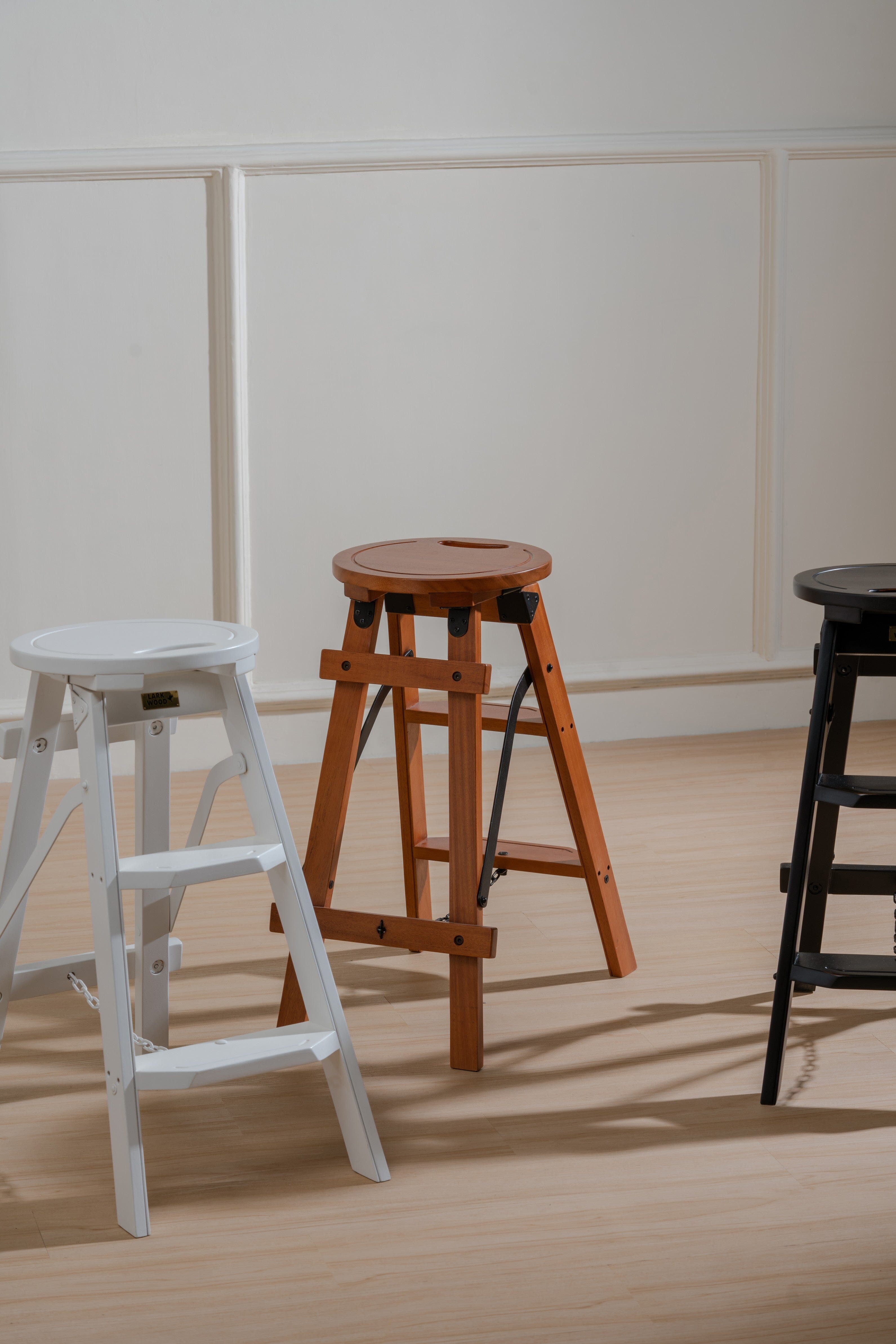 Bravo Step Ladder - Stool Ladder - Larkwood Furniture
