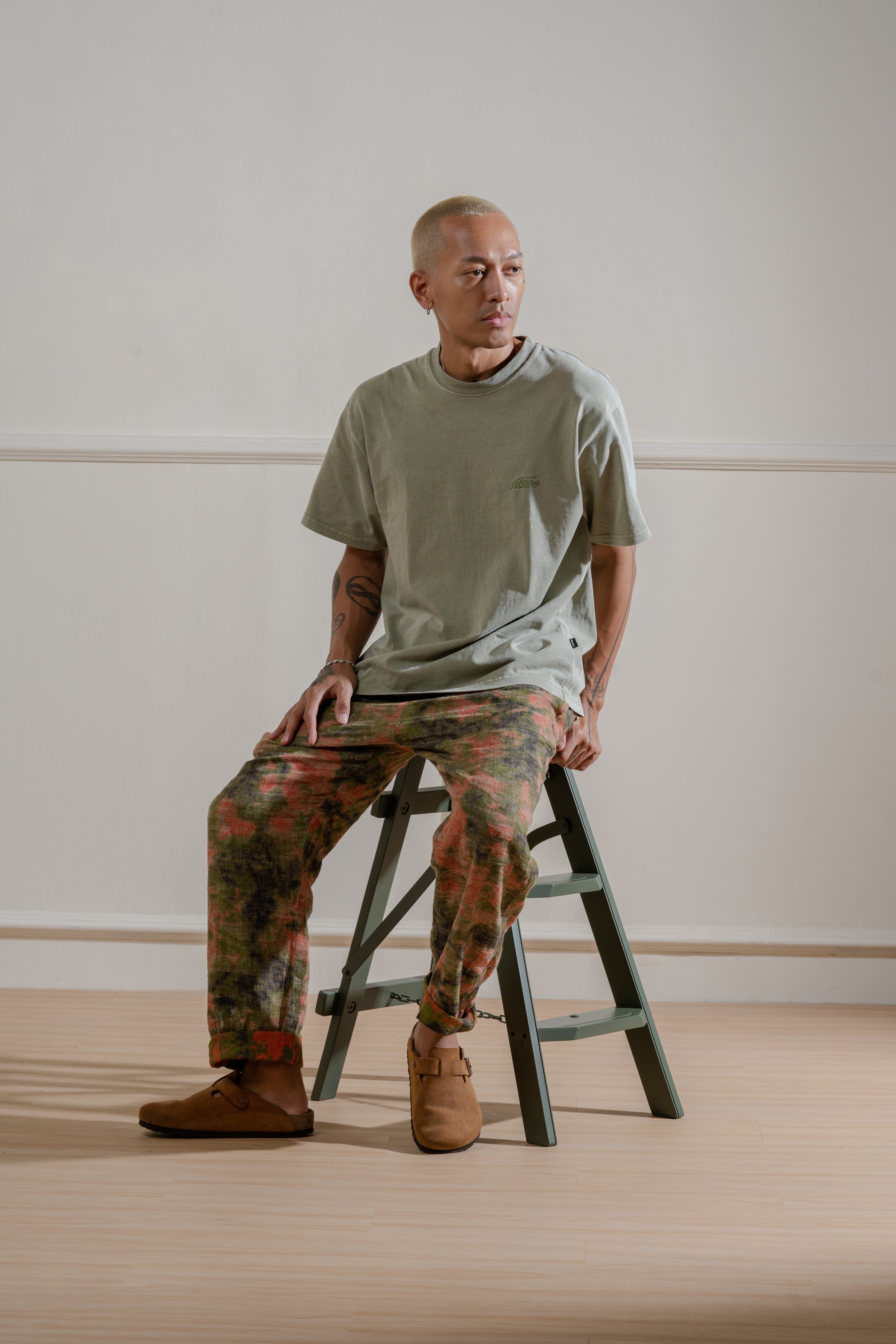 Bravo Step Ladder - Ladder Chair Foldable - Larkwood Furniture
