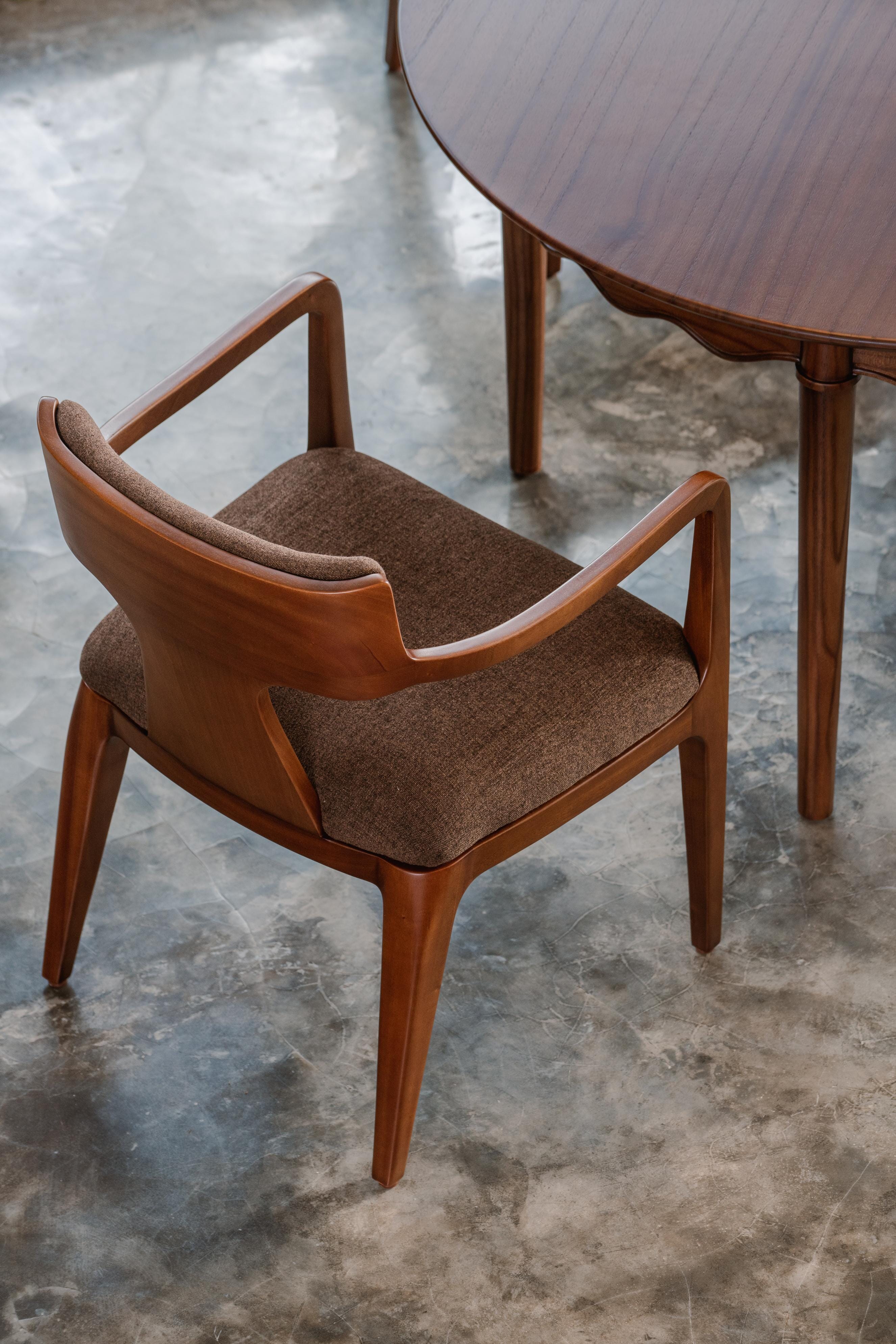 Dining Table and Chair Set A