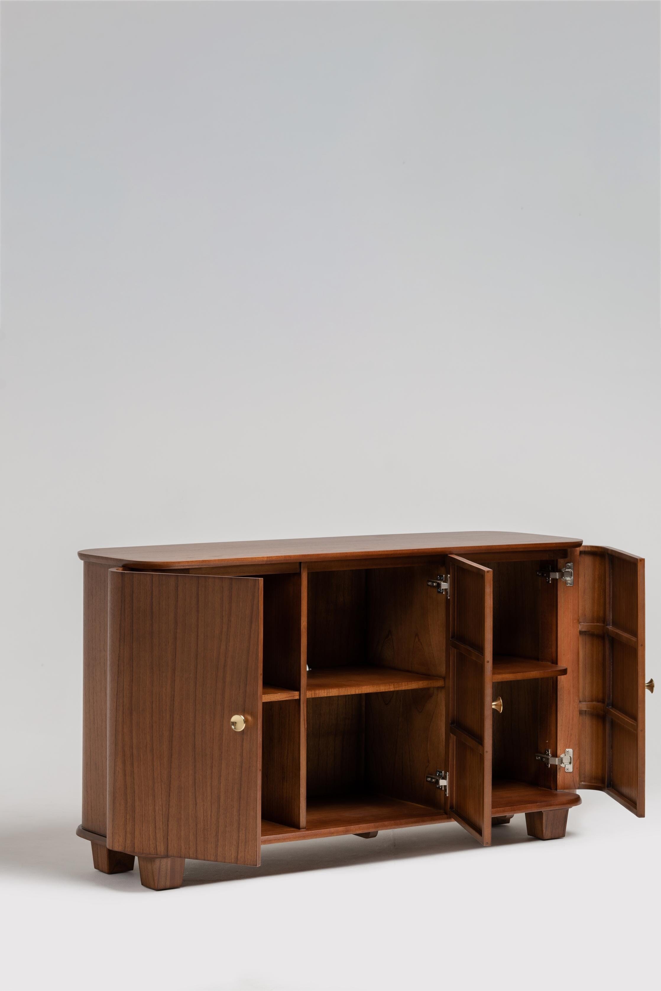 Carmellia Storage Console
