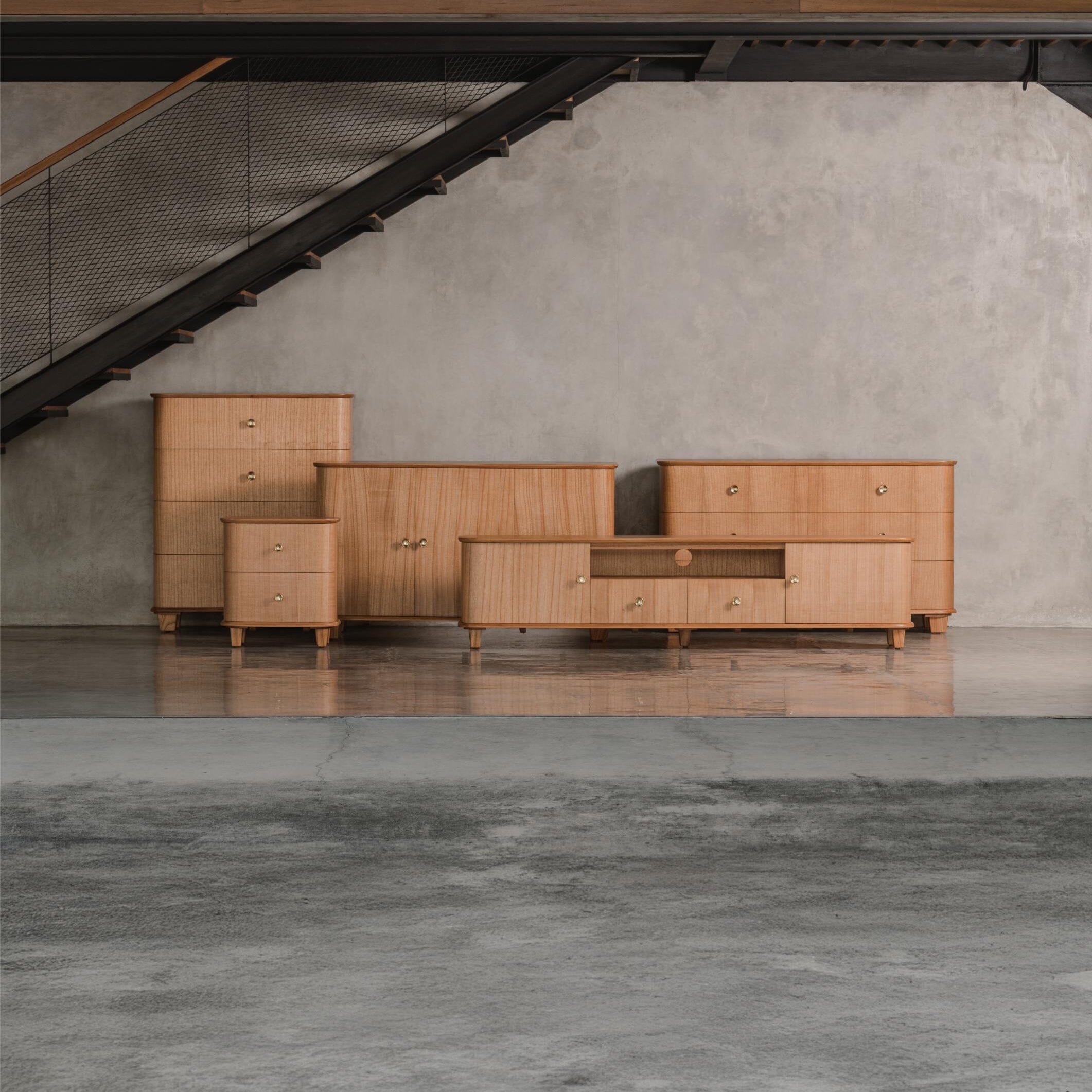 Carmellia Storage Console