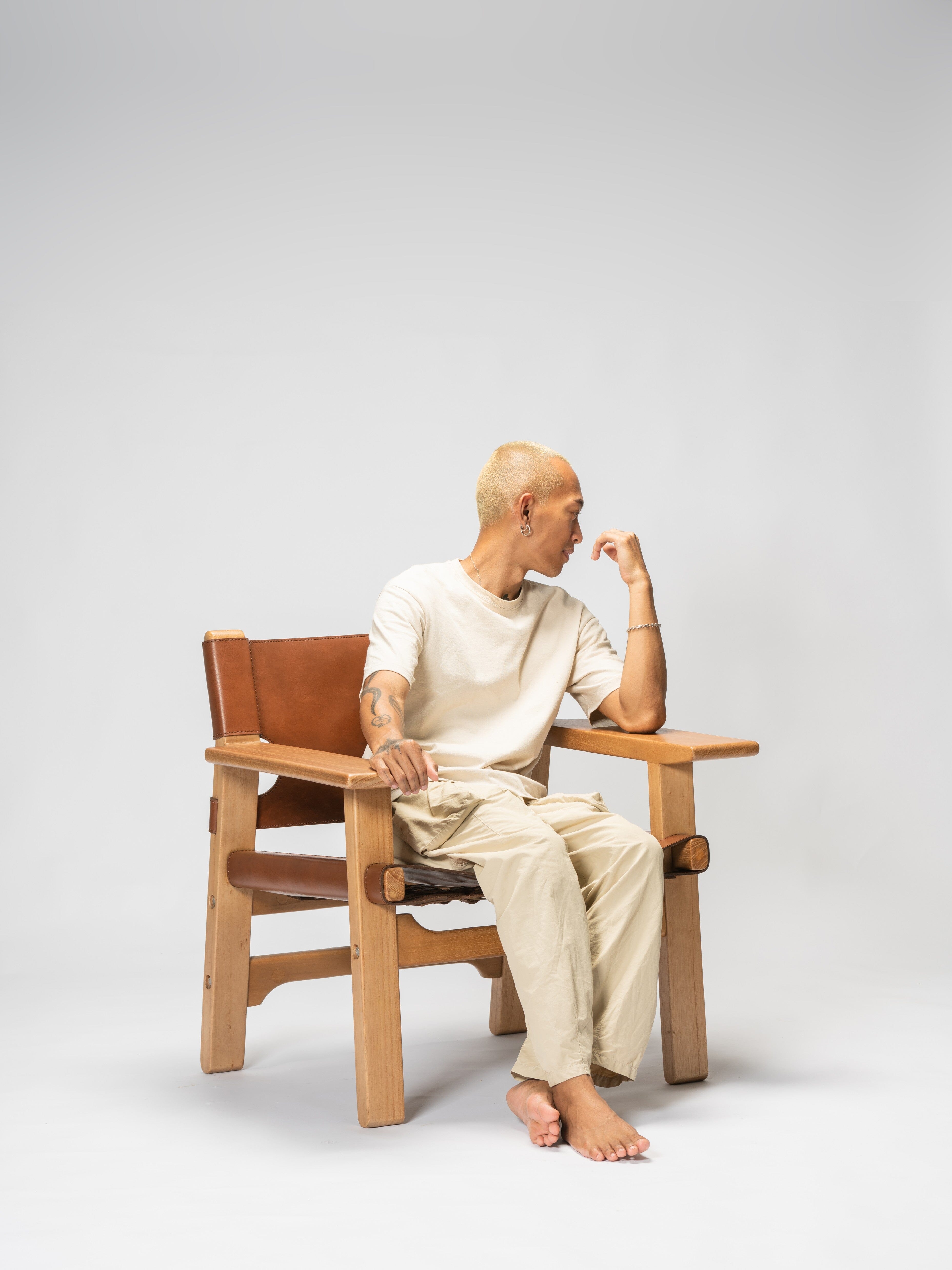 the spanish chair 1958 - tan arm chair - Larkwood Furniture