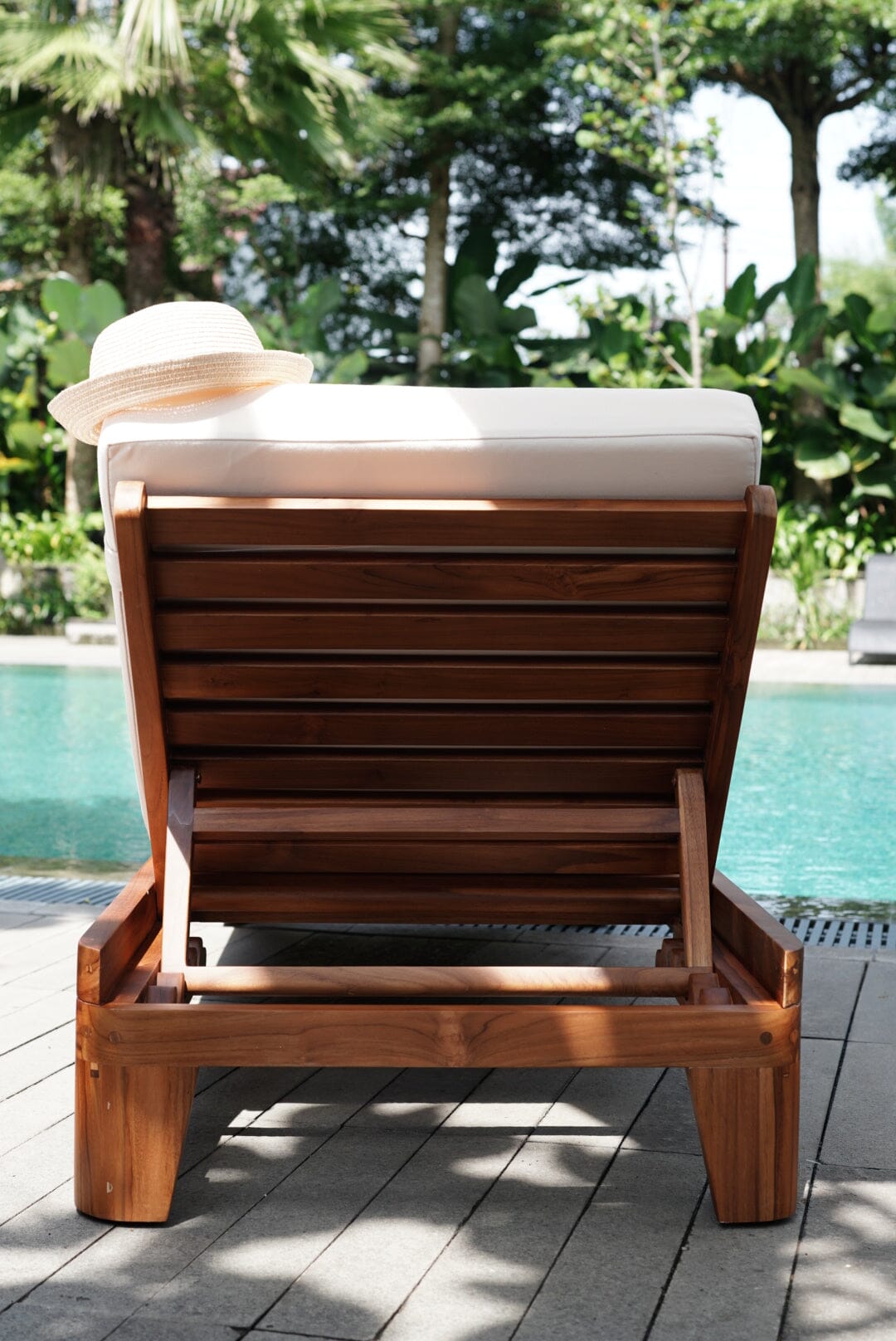 Catania Sun Lounge - Wooden Lounger - Larkwood Furniture