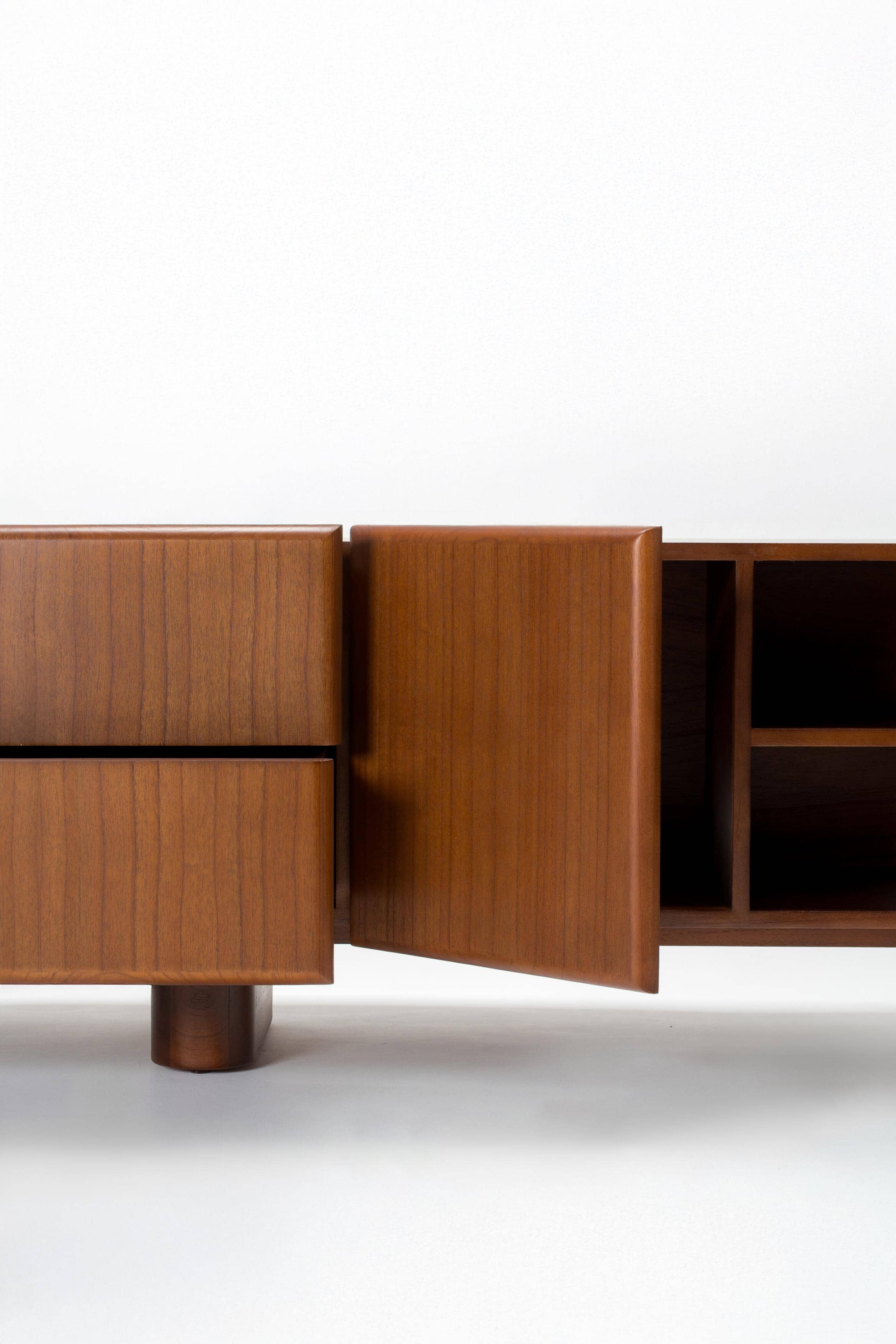 Florentia TV Console 220cm