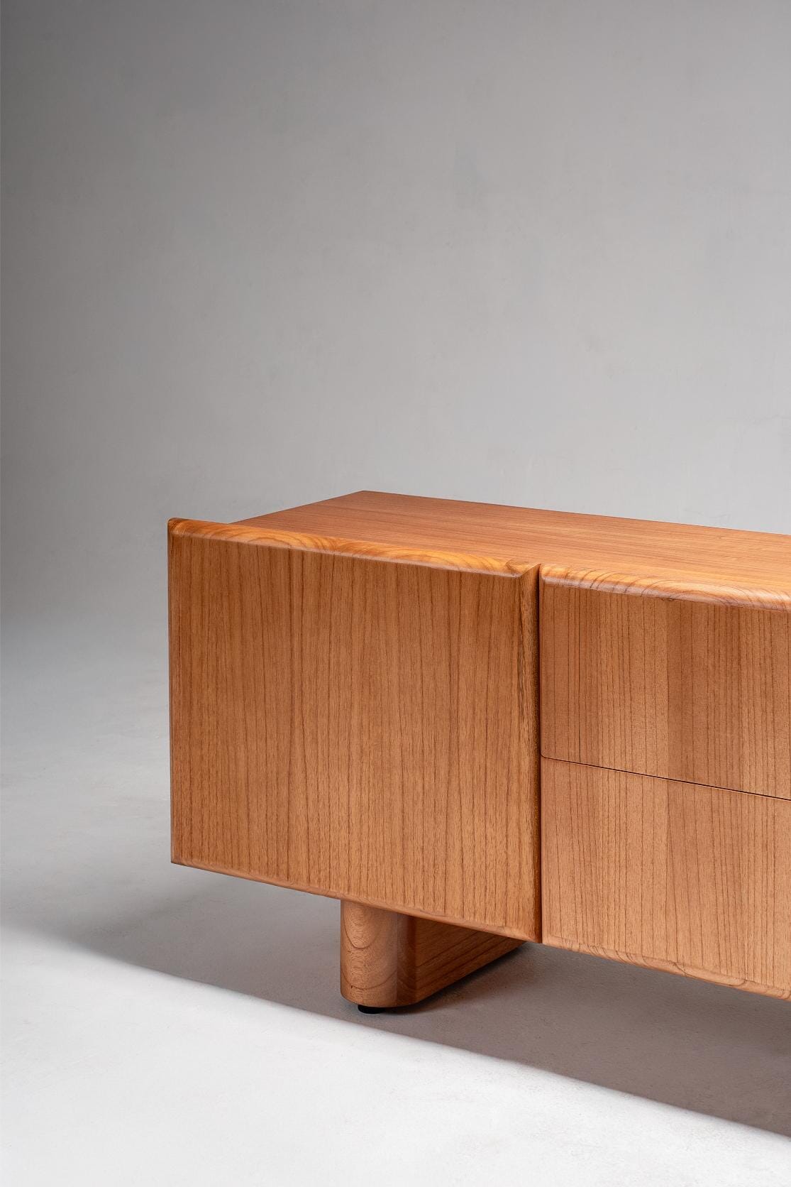 solid timber entertainment unit
