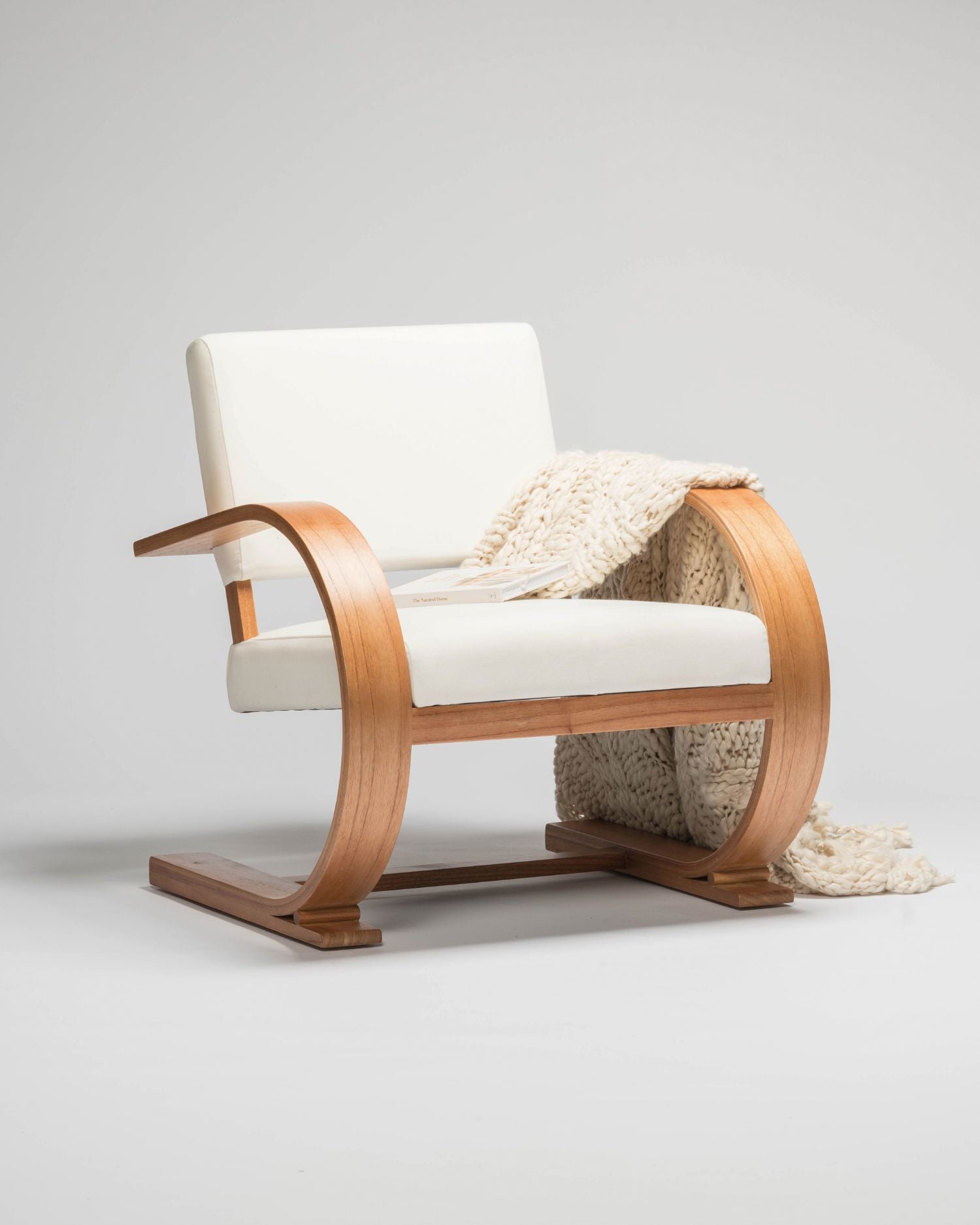 French Modernist Armchair | Soft White