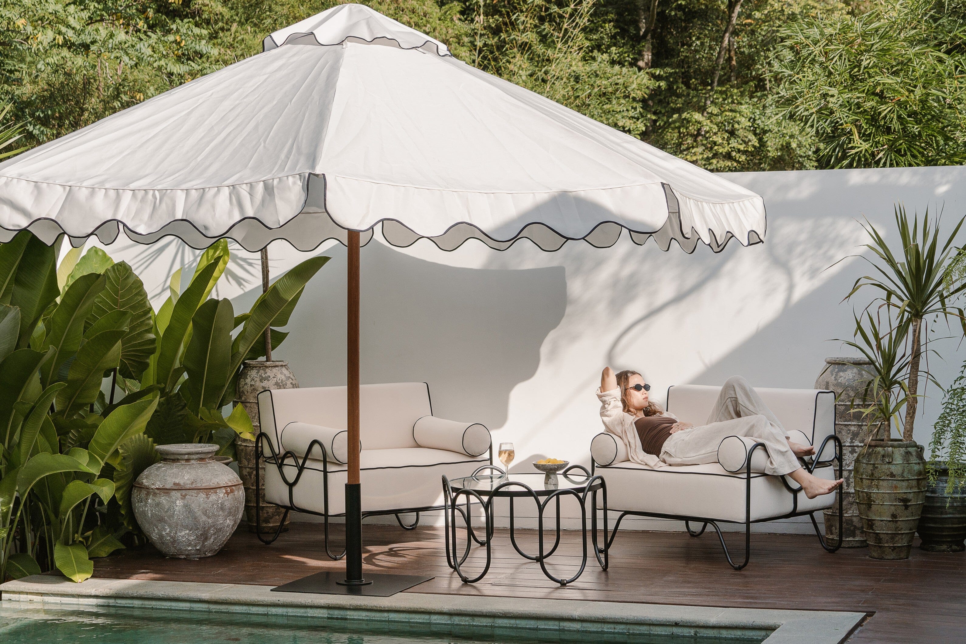 outdoor daybed - outdoor lounge - outdoor setting