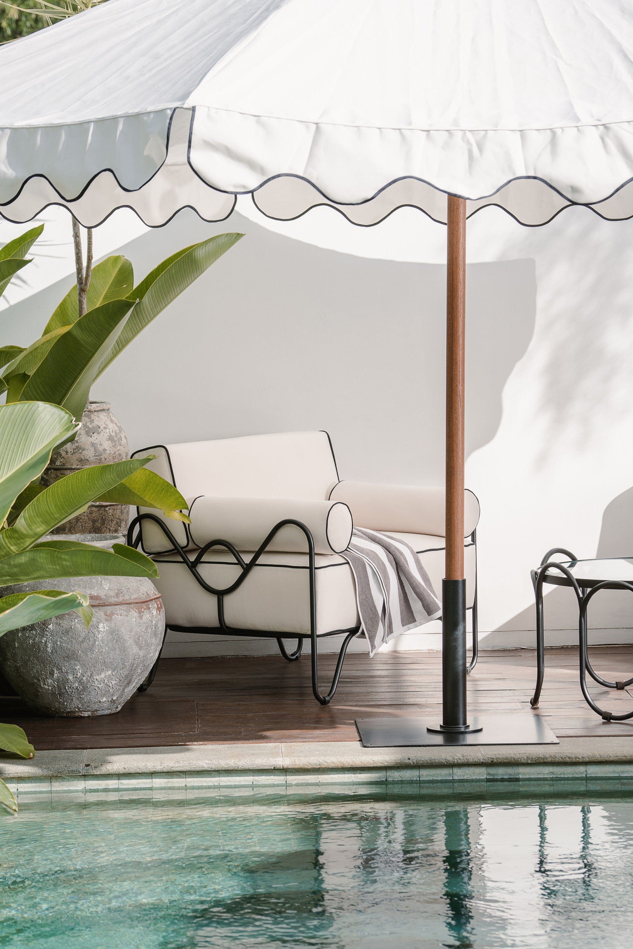 outdoor armchair - outdoor chair and cushions - seating outdoor