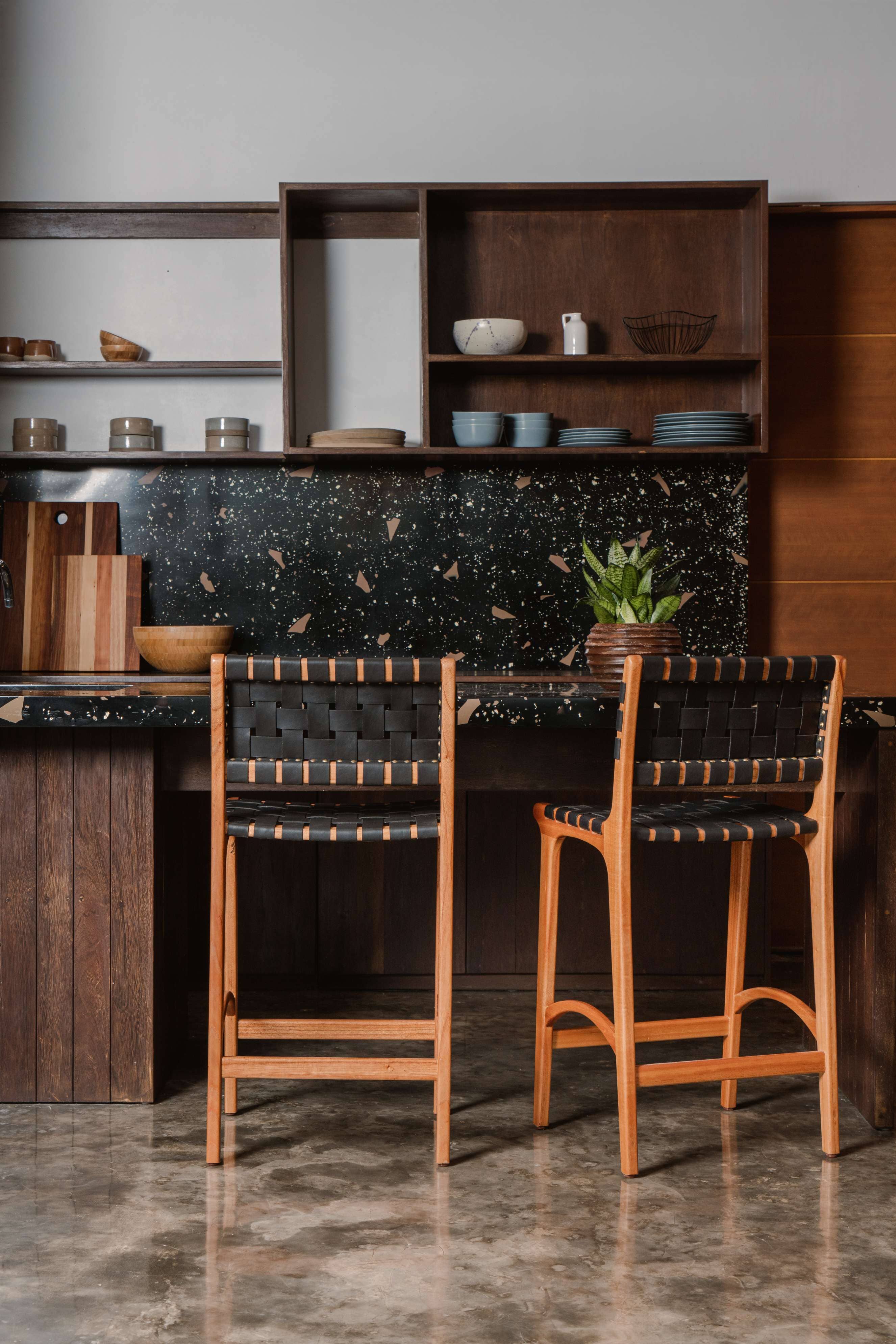Full-Grain Leather Woven | Counter Stool