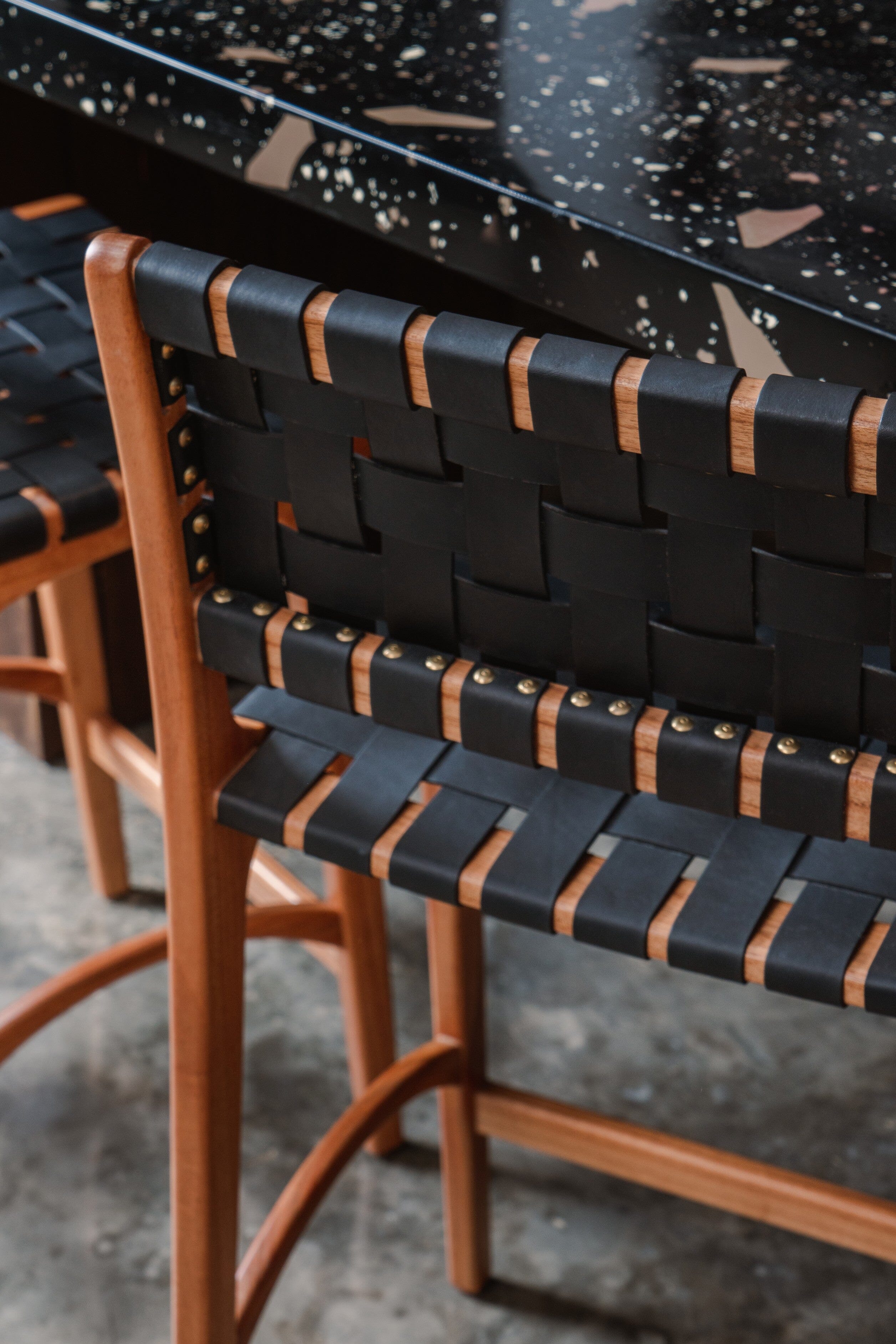 Full-Grain Leather Woven | Counter Stool
