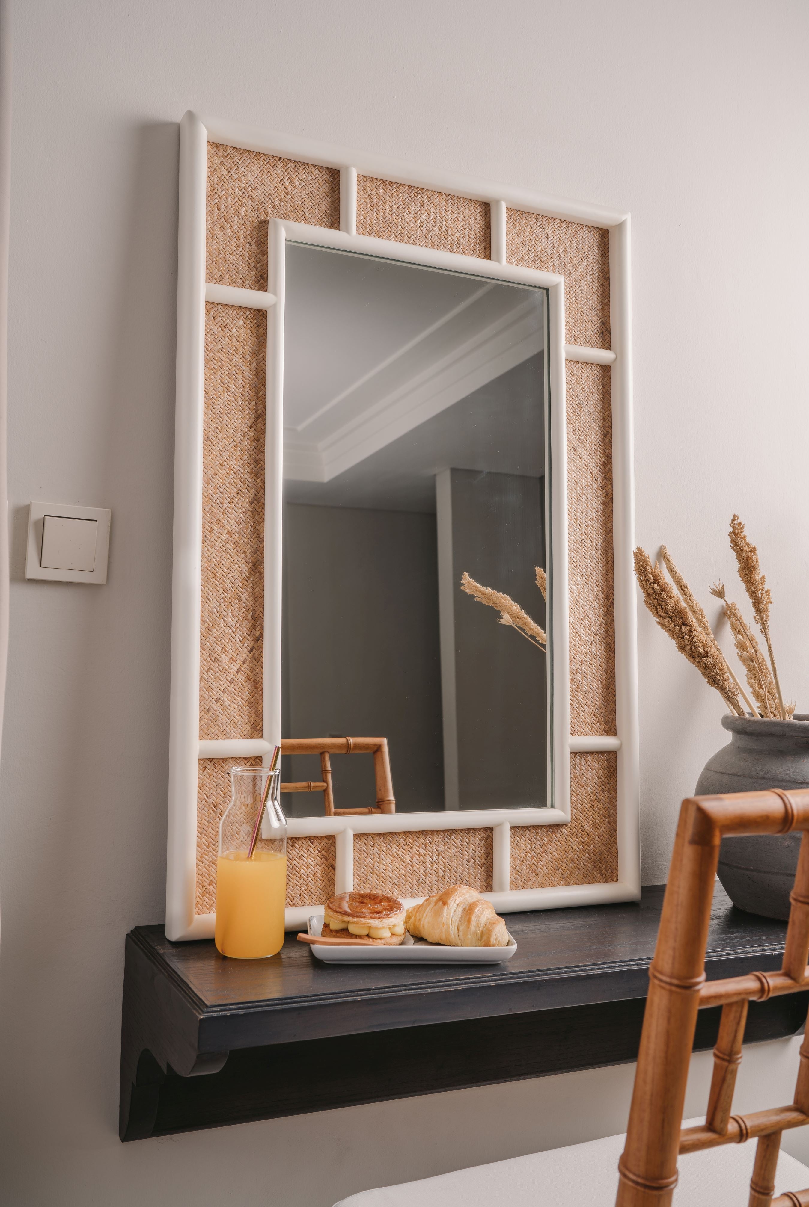 Hampton Mirror - vanity mirror - Larkwood Furniture