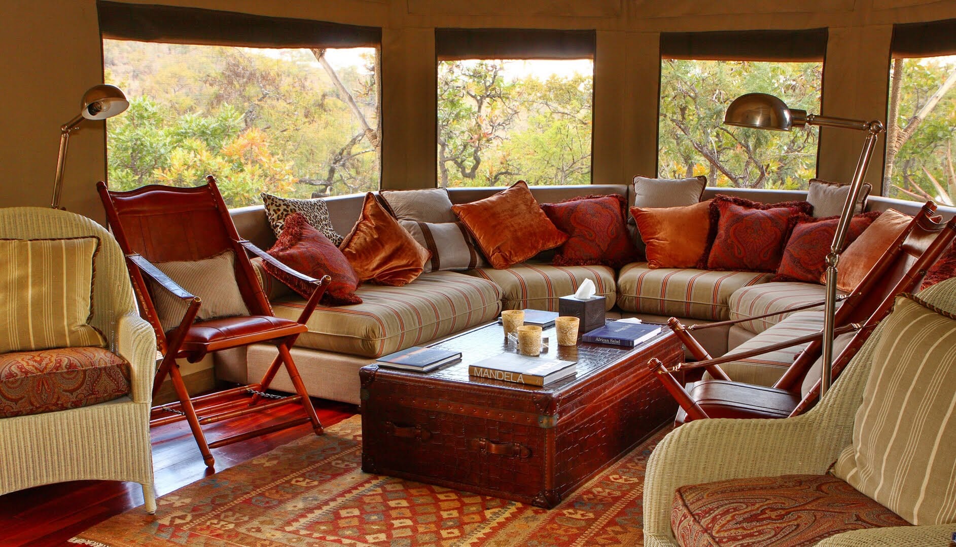 Hunter Safari - leather arm chair foldable - Larkwood Furniture