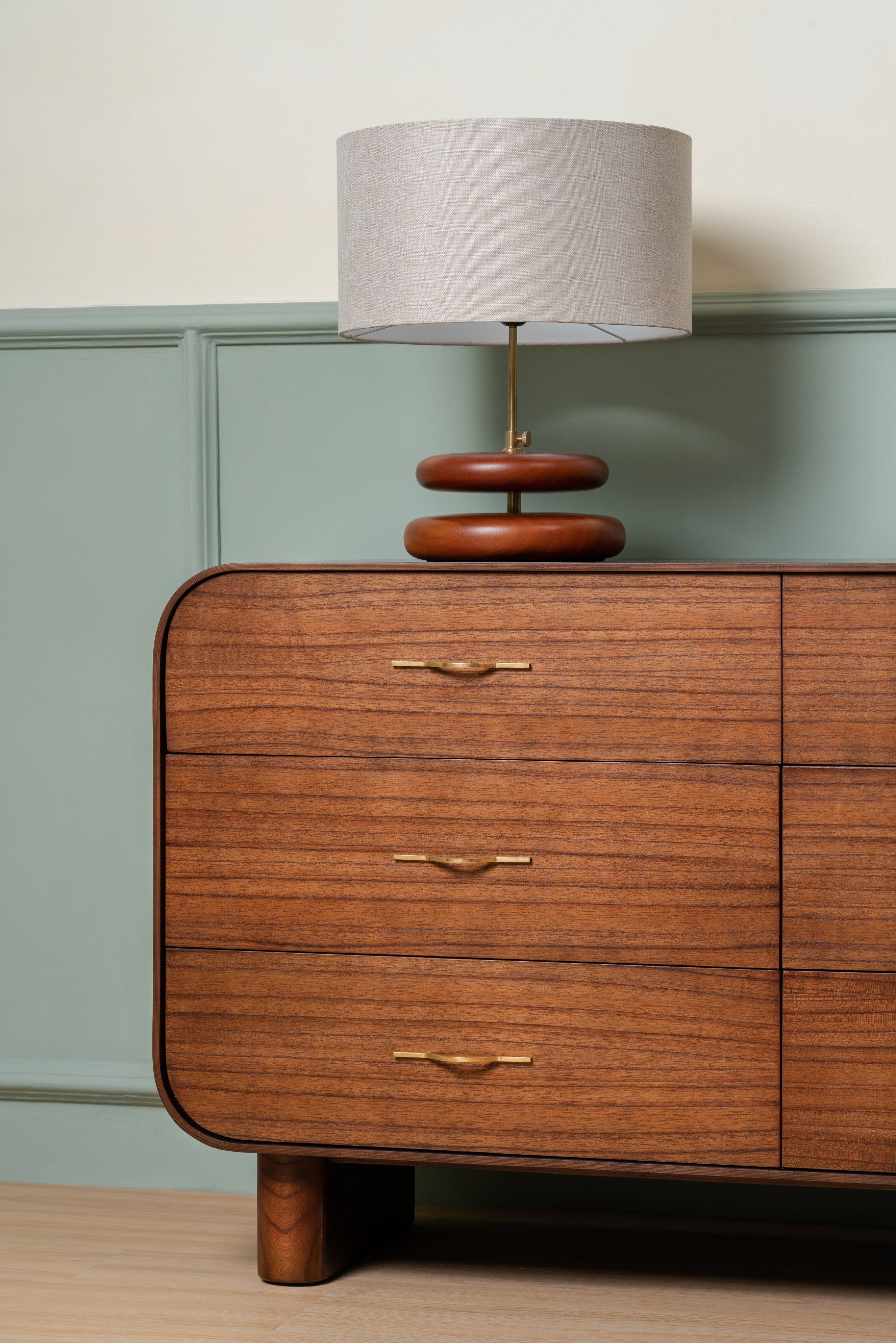 Sarezzo Table Lamp - table lamp - Larkwood Furniture