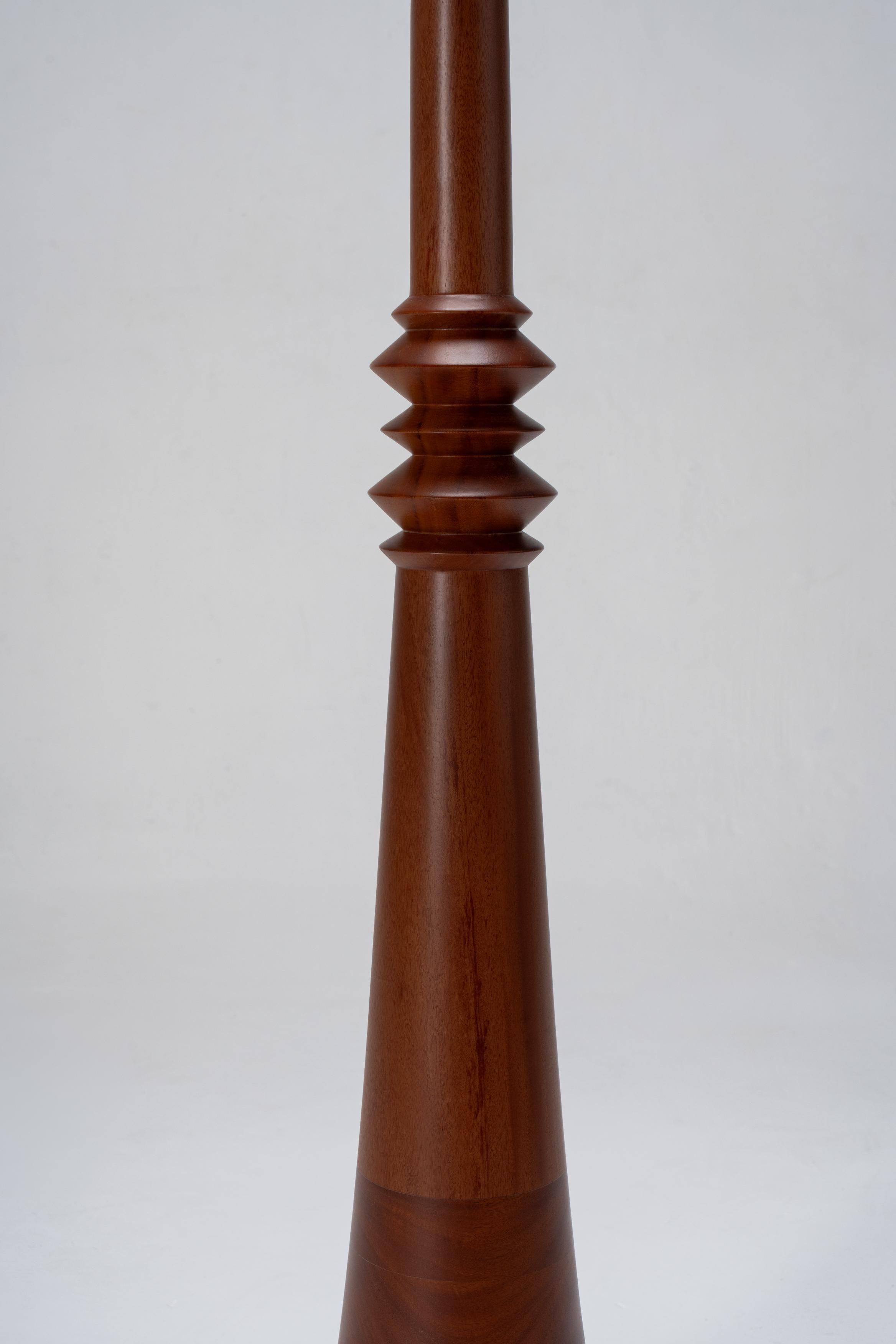 wooden retro floor lamp detailing