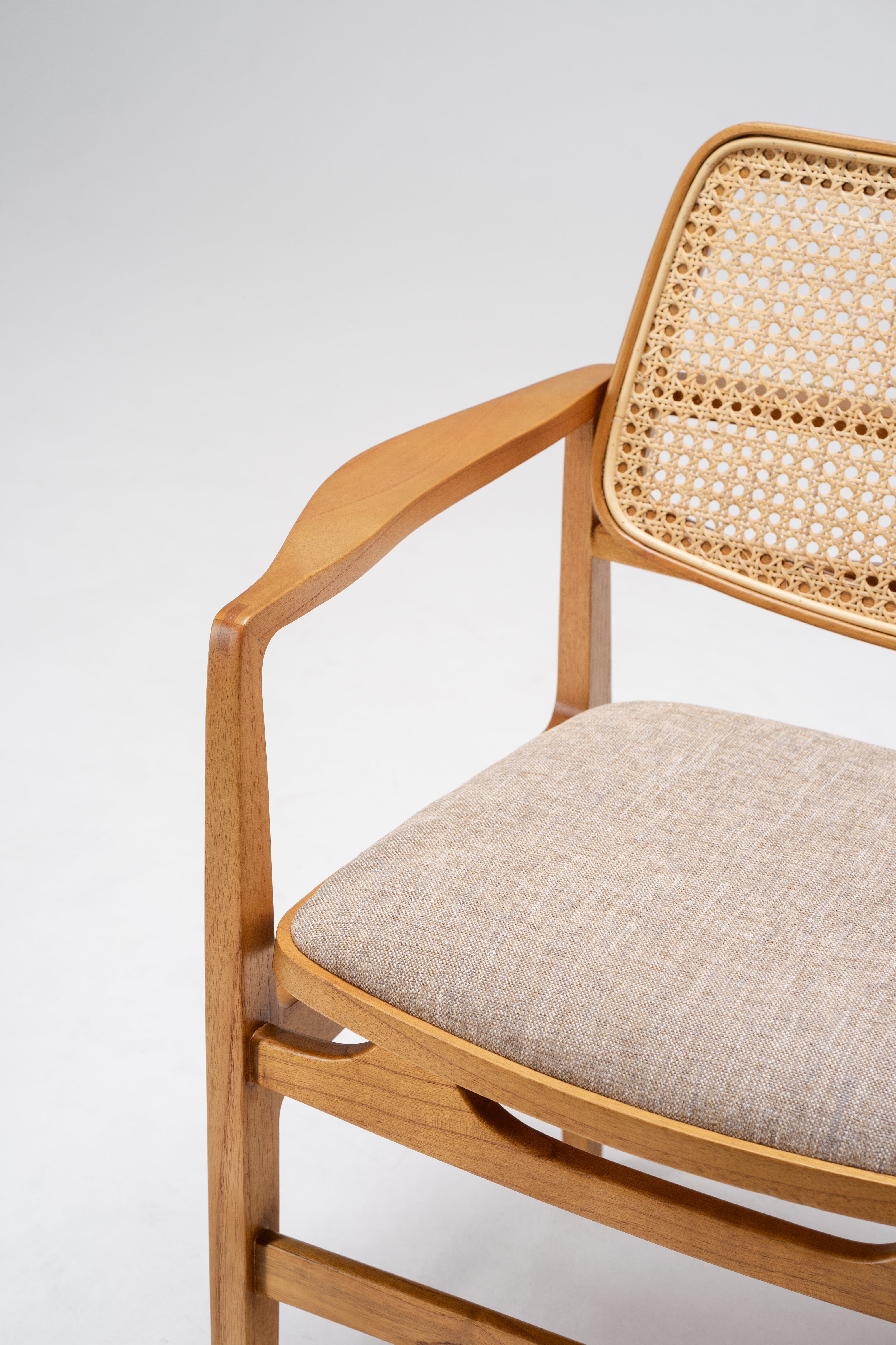 Sergio Accent Chair - dining chair sets - Larkwood Furniture