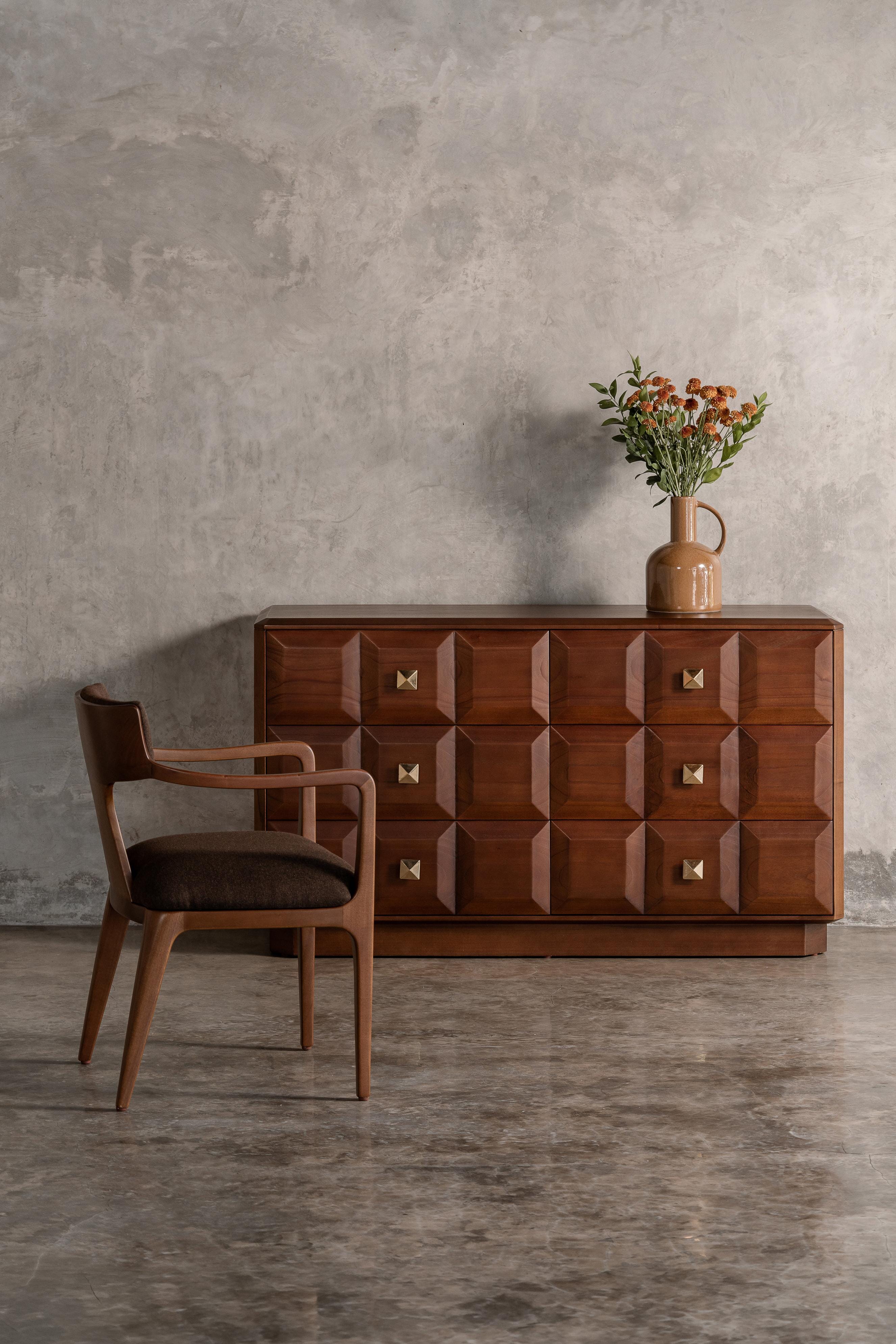 Verona Chest of 6 Drawers