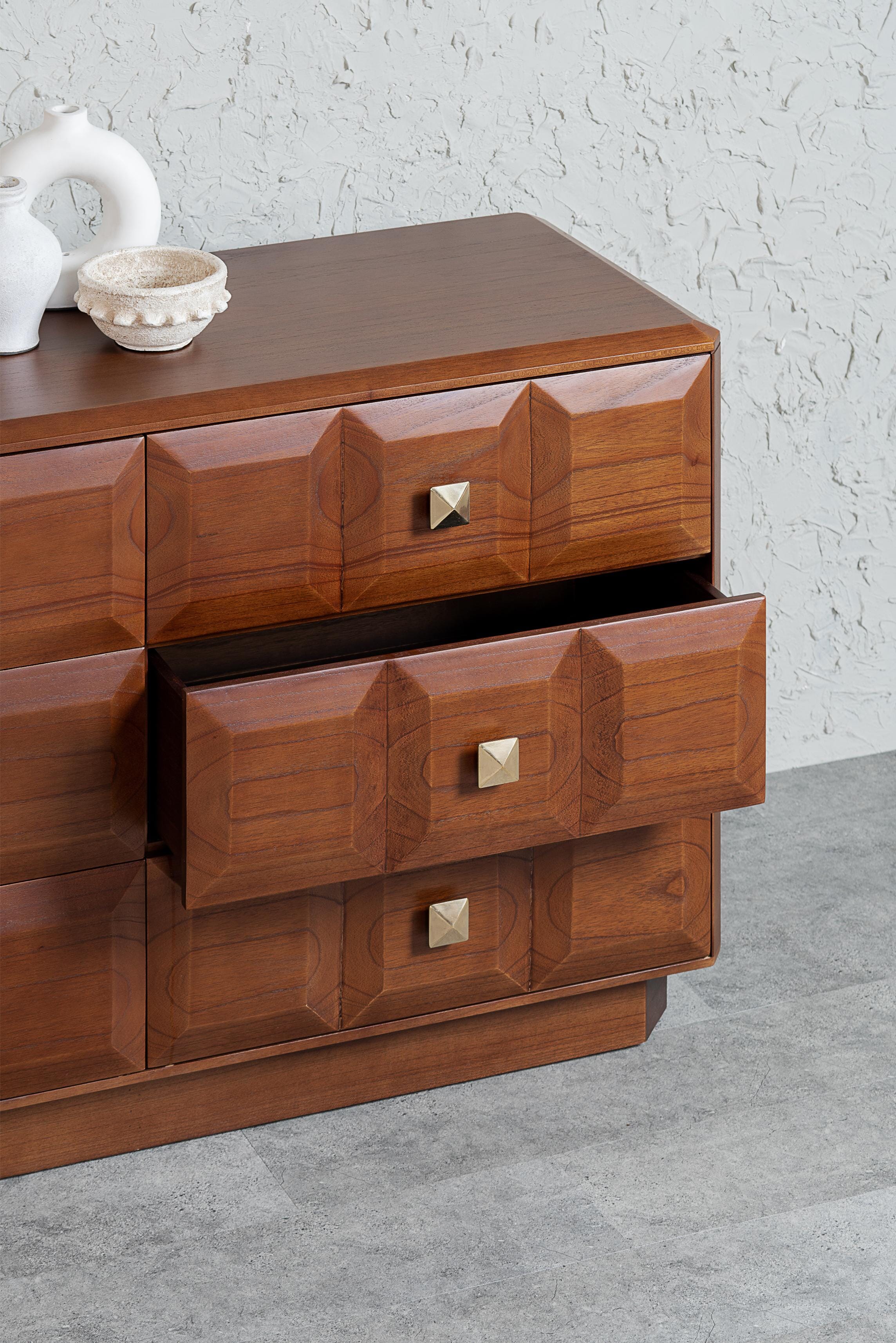 Verona Chest of 6 Drawers