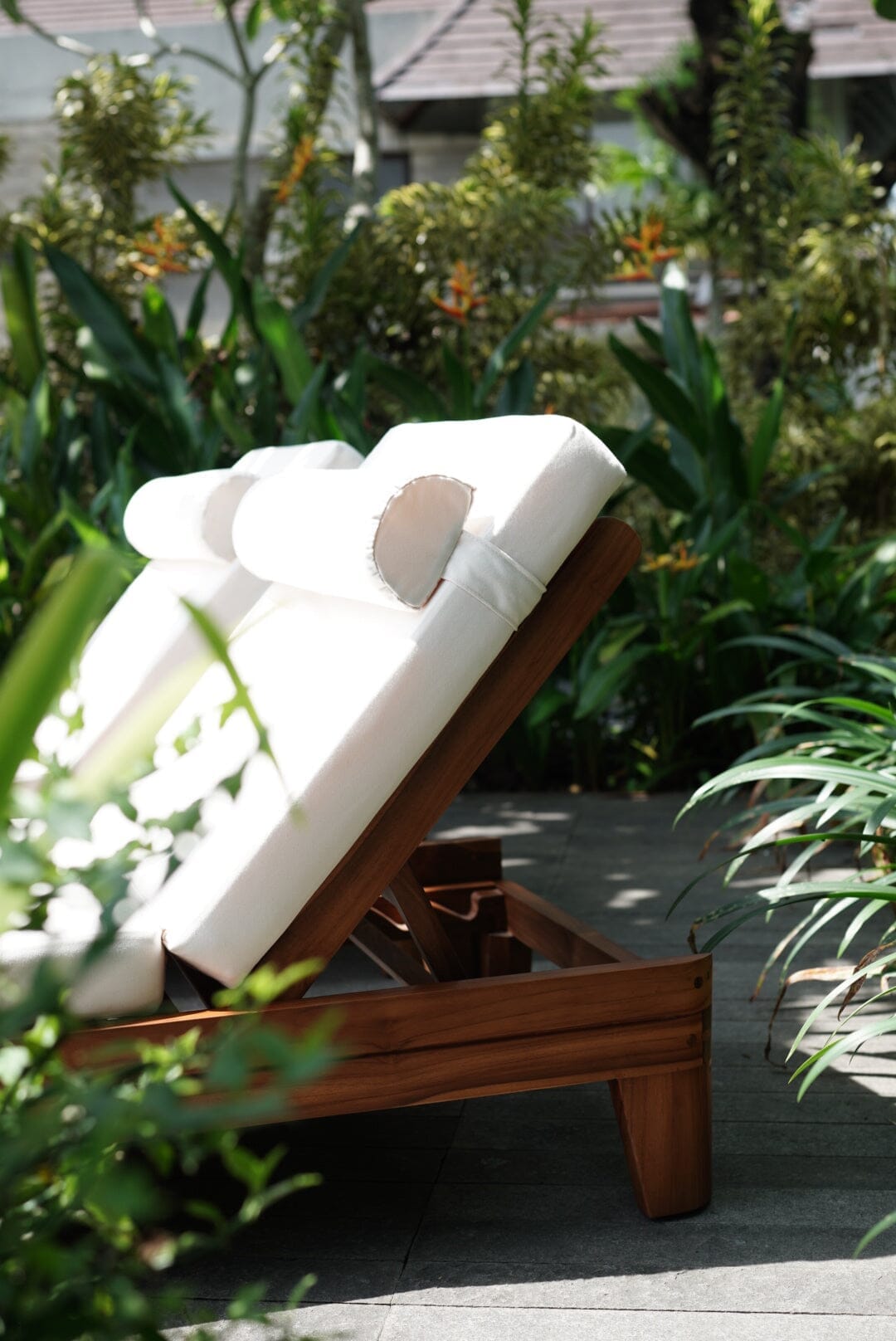 Wooden Sunlounge