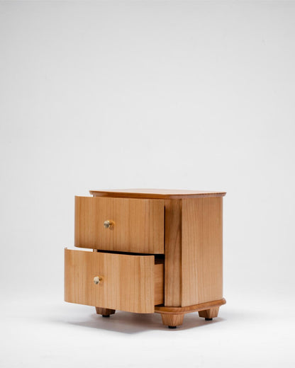 Carmellia Bedside