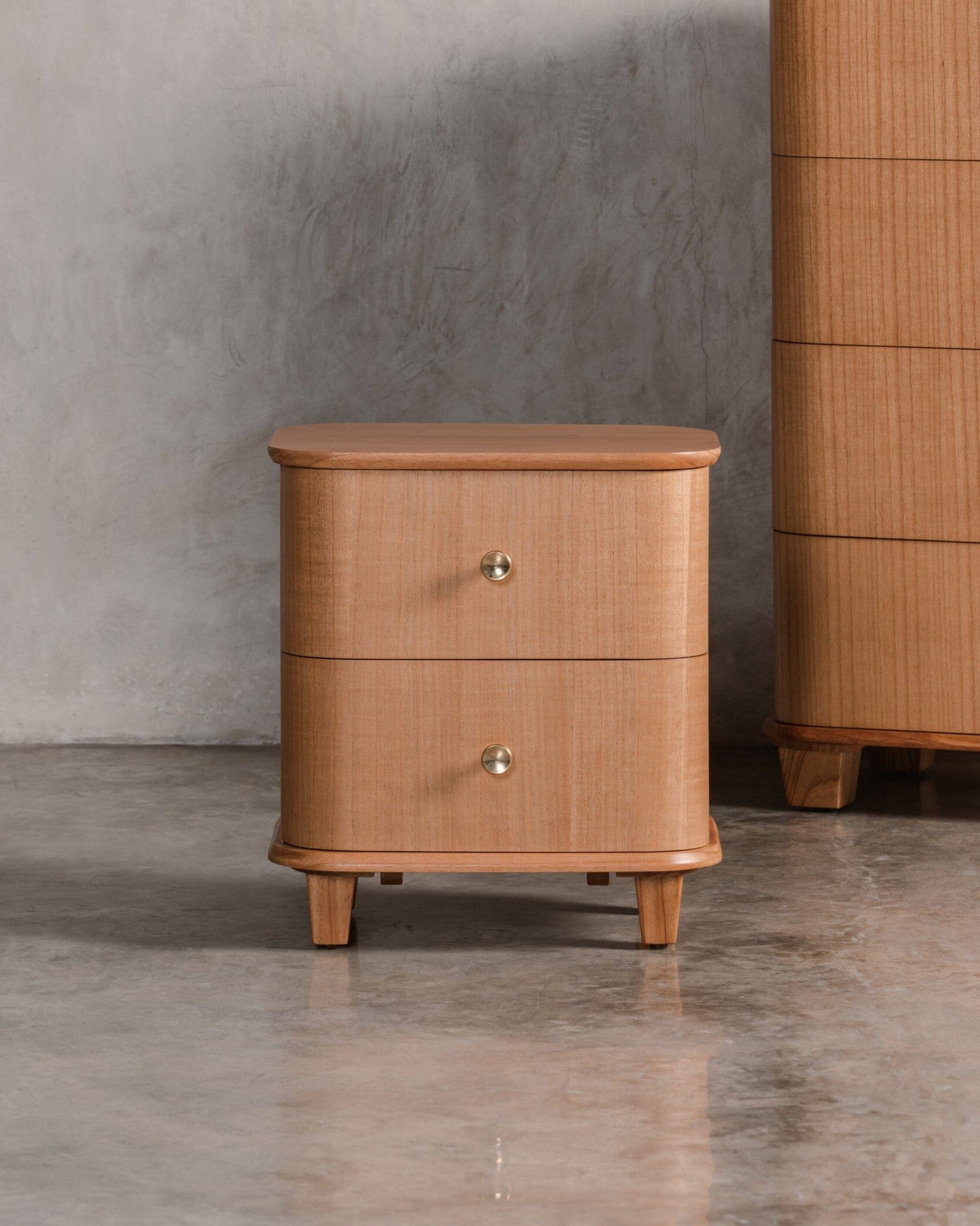 Carmellia Bedside