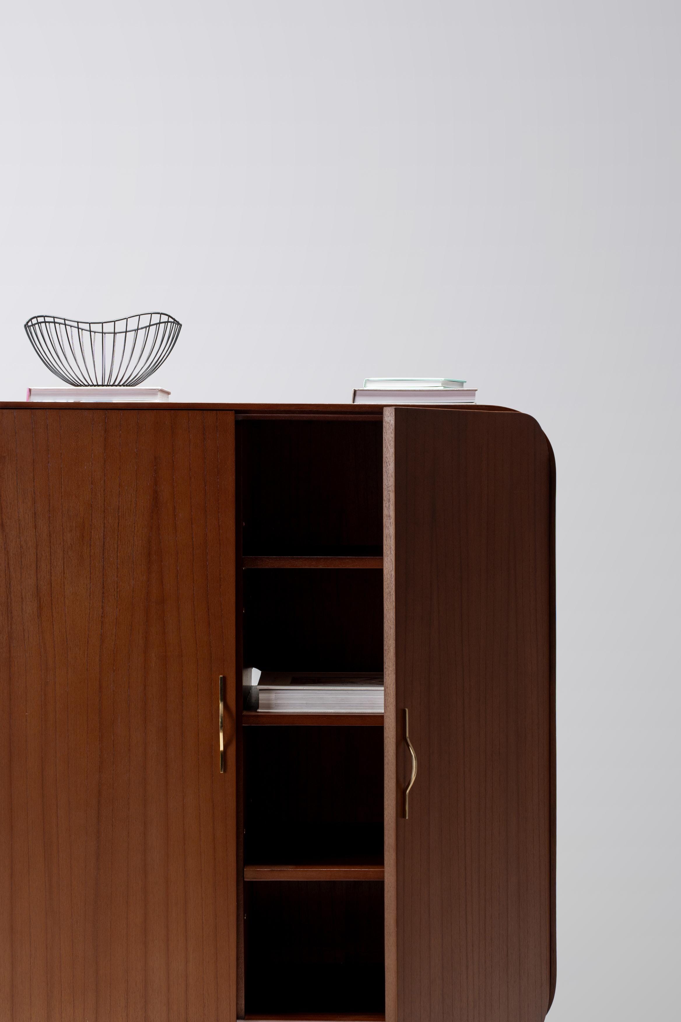 bar and wine cabinet