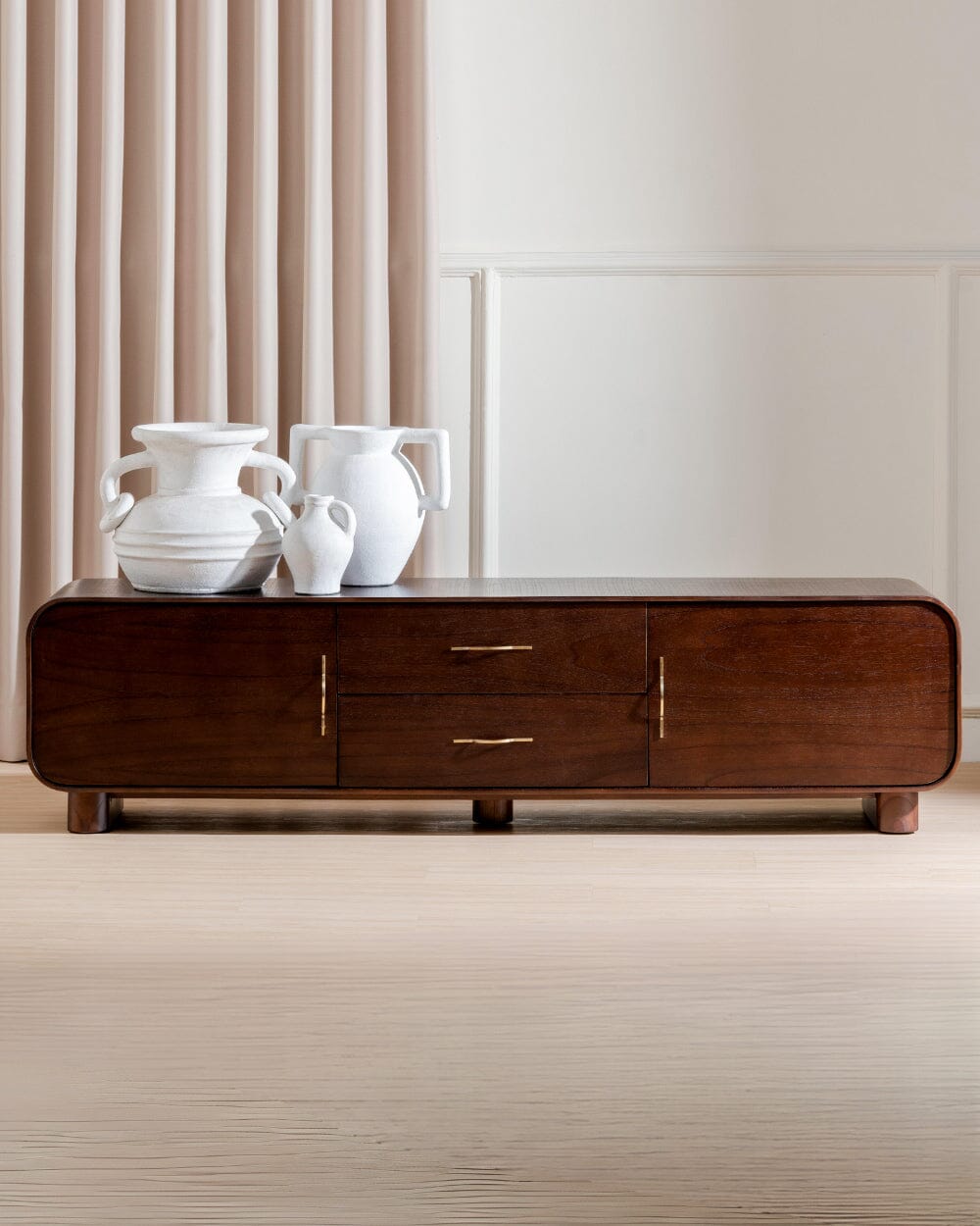 Marguerite TV Console