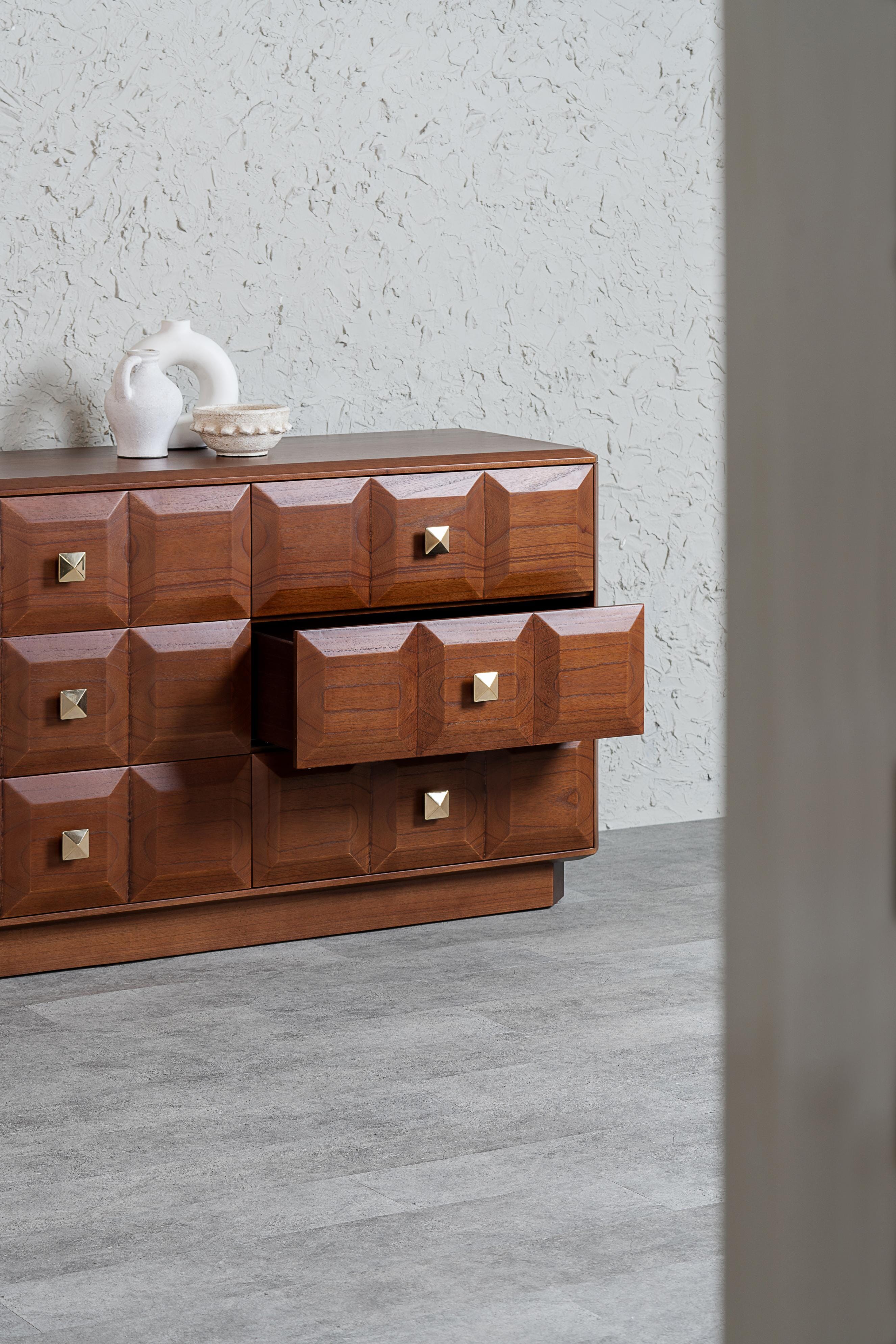 Verona Chest of 6 Drawers