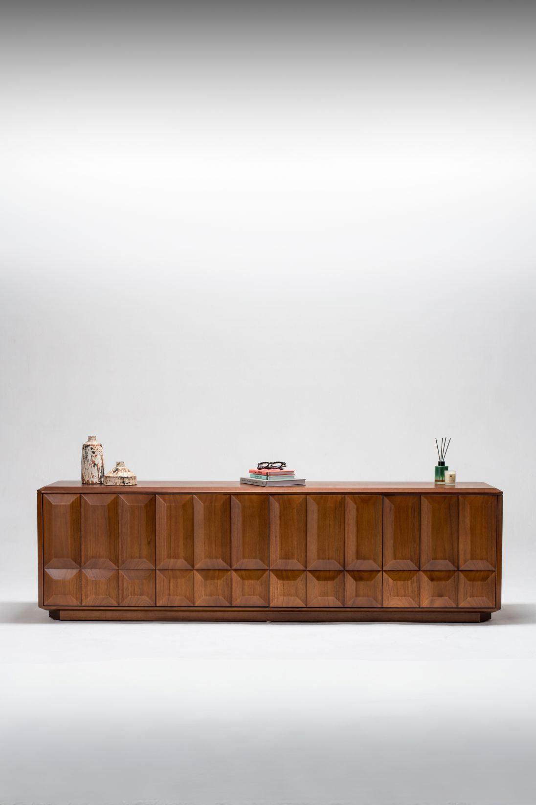 Verona TV Console 200cm